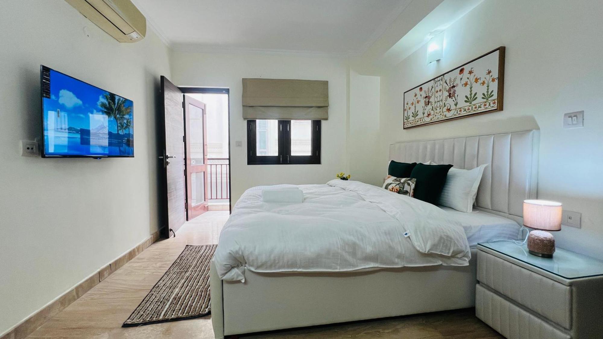 Olive Serviced Apartments - New Friends Colony Нью-Дели Экстерьер фото