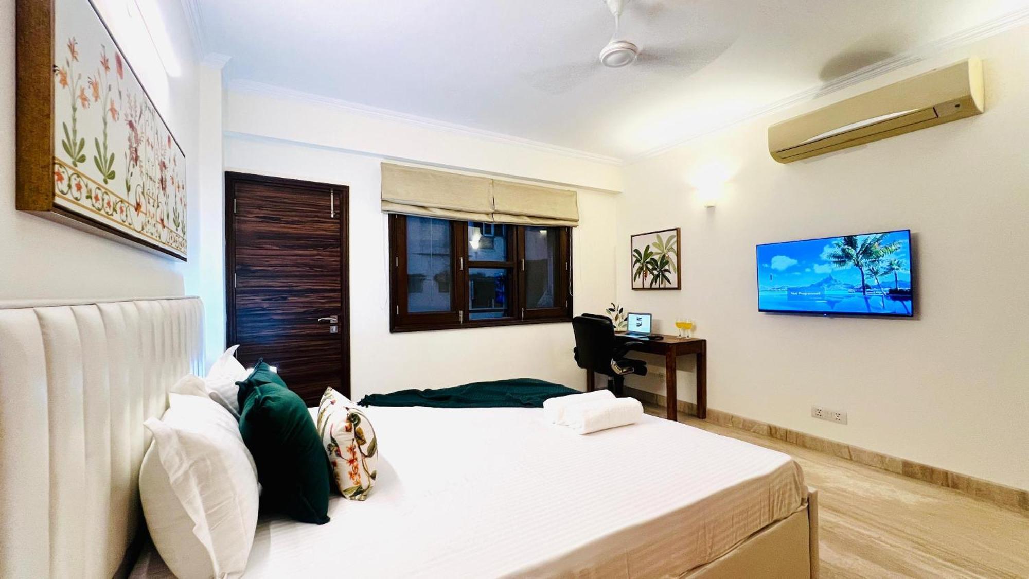 Olive Serviced Apartments - New Friends Colony Нью-Дели Экстерьер фото